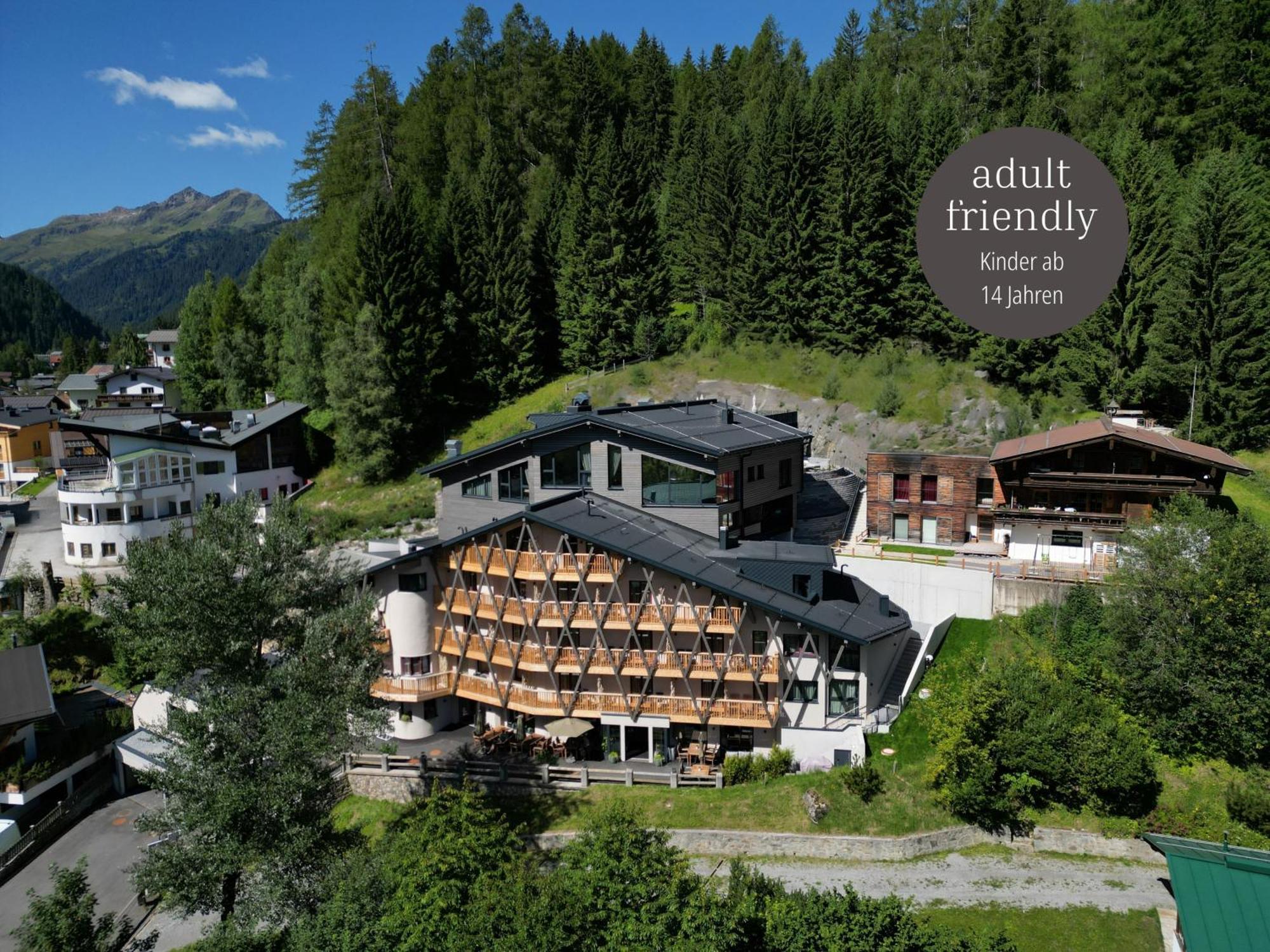 Arpuria L Hidden Luxury Mountain Home - Adults Friendly Sankt Anton am Arlberg Exterior photo
